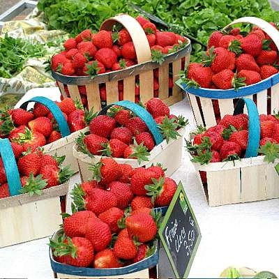 Local producers in Pernes-les-Fontaines