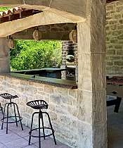 La Fontaine Provençale : gîte l'olivier_Pernes-les-Fontaines