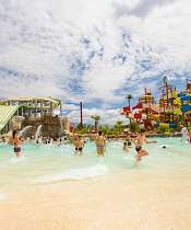 Le Wave Island à Monteux